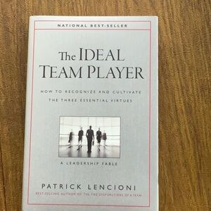 The Ideal Team Player by - Gray Cover